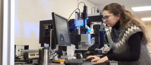 Dr Zeynep Karatza conducting research in the laboratory